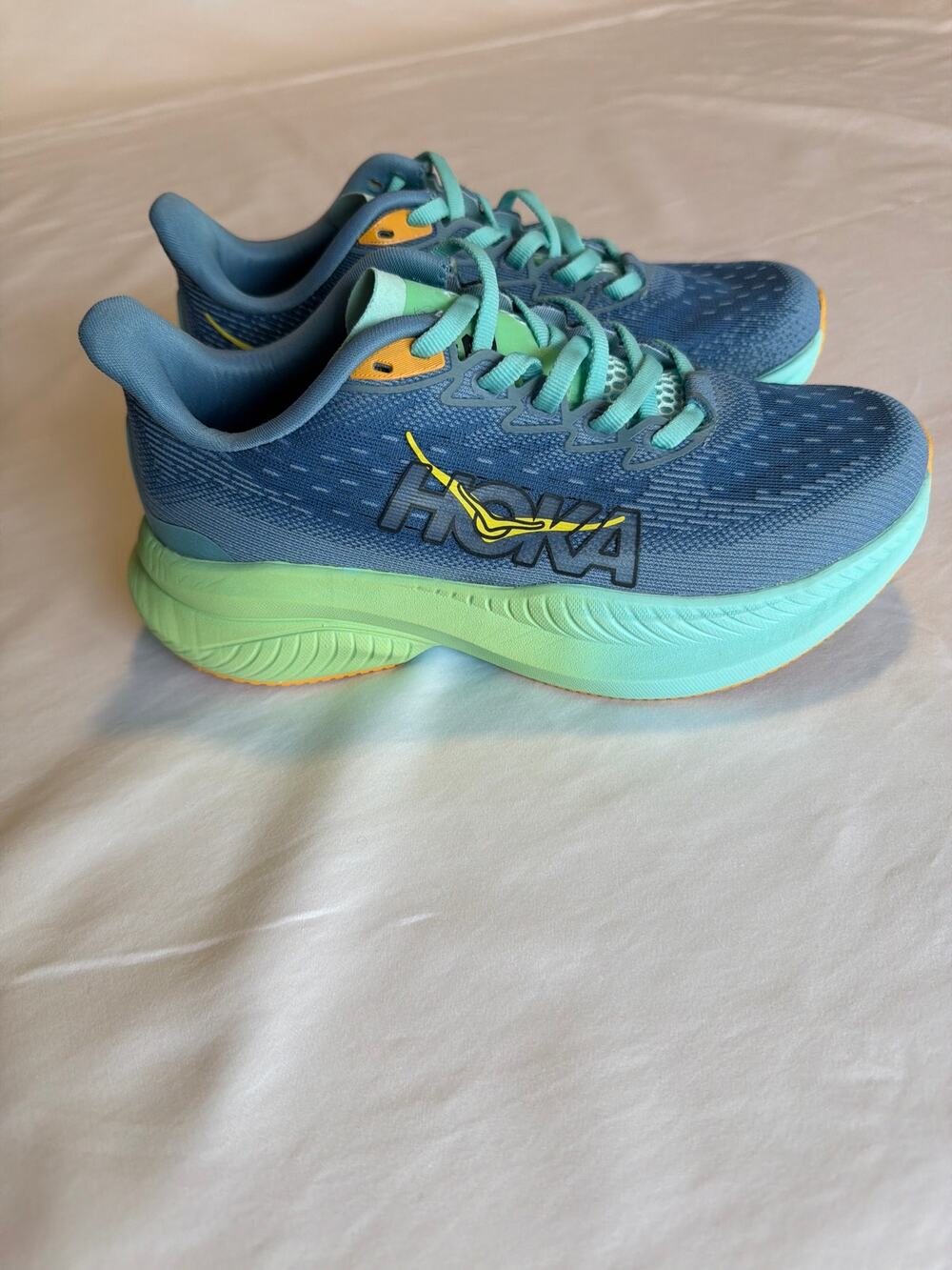 HOKA Mach 6 Women’s running shoes in the Dusk/Shadow (blue and bright green), 5B